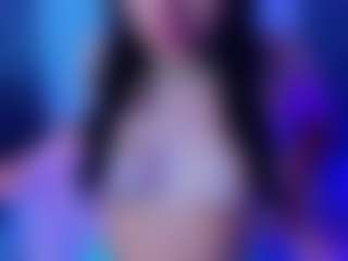 elaiah's Live Sex Cam Show