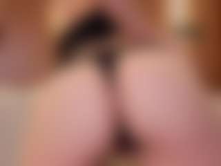 elaiah's Live Sex Cam Show