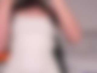 elaiah's Live Sex Cam Show