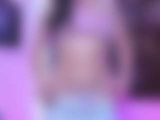 elaiah's Live Sex Cam Show