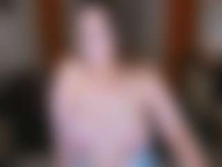 Live cam show with Ellistaaaaa - New Big Tits on hotwifechat.live