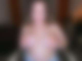 Ellistaaaaa's Live Sex Cam Show