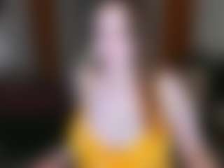 Live cam show with Ellistaaaaa - Sexwebcam Brown Hair on Camsoda