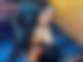 Live cam show with AlejandraJenner - Public Curvy on xxxlivecams.org