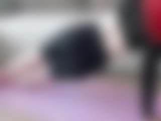 Live cam show with CecilKonieczko - HD Brown Hair on Camsoda