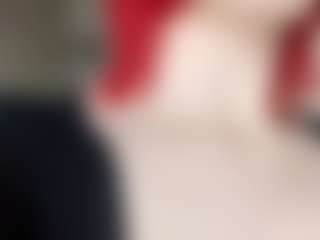 Show in cam erotica live di CecilKonieczko