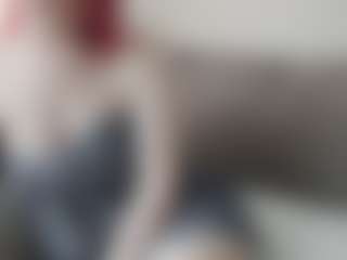 Live cam show with CecilKonieczko - Ass Bouncing on Camsoda