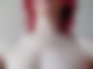 Live cam show with CecilKonieczko - Granny on StripNow