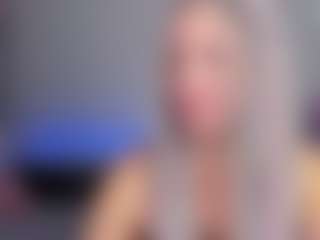 Live cam show with Fire-Dancer - Athletic Small Tits on Gym Cam Girls