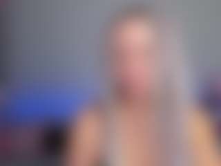 Live cam show with Fire-Dancer - Athletic MILF on CamwithHer