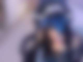 marylin-gold's Live Sex Cam Show