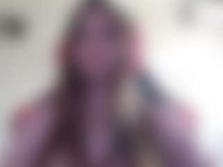 Show en direct avec MichaelaDuncan - Petite sur Camsoda