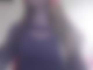 Live cam show with MichaelaDuncan - Fingering on liverealitysex.com