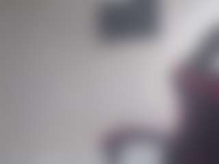 Live-Cam-Show mit MichaelaDuncan - Petite MILF auf Camsoda