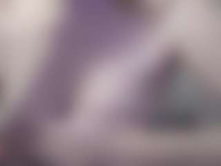 Live cam show with Allie - Small Tits Mature on Camsoda