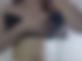 Live cam show with Allie - College MILF on CamwithHer