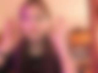 Show en direct avec RashidaEverheart - Petite sur Camsoda