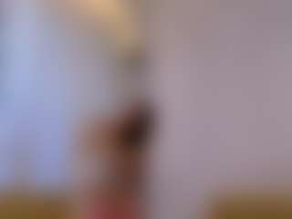Live cam show with Aleksa - Striptease on CamClone