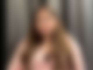 Live cam show with Aleksa - Bikini on justonemore.cc
