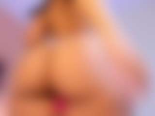 alliemiss's Live Sex Cam Show