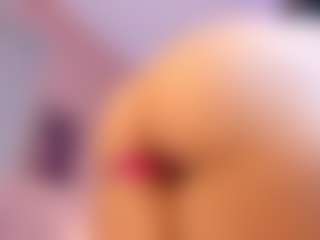 alliemiss's Live Sex Cam Show