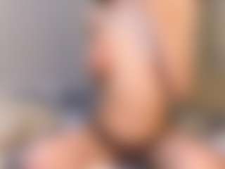 Live cam show with CheriseRajk - Public on Camsoda
