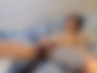 Live cam show with CheriseRajk - Bedroom on Gym Cam Girls