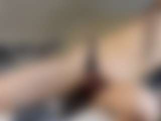 Live cam show with CheriseRajk - BBW Toys on madthumbs