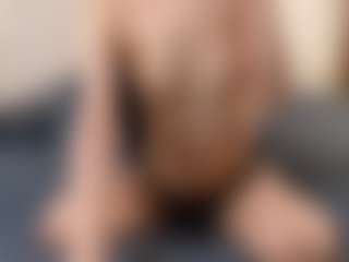 Live cam show with CheriseRajk - Teen (18+) on mypornchat.com