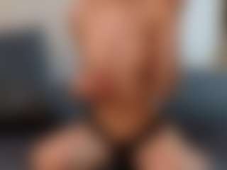 Pokaz na żywo z CheriseRajk - No Drinking Teen (18+) na Camsoda
