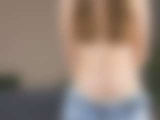 DeloiseHelfert's Live Sex Cam Show