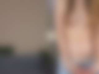 DeloiseHelfert's Live Sex Cam Show
