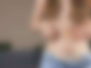 DeloiseHelfert's Live Sex Cam Show