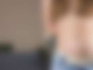 DeloiseHelfert's Live Sex Cam Show