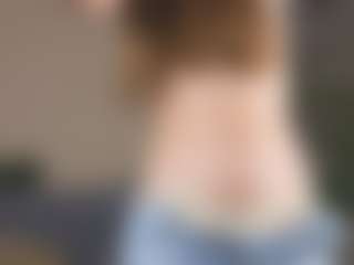 Live cam show with DeloiseHelfert - Cum on Camsoda