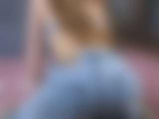 DeloiseHelfert's Live Sex Cam Show