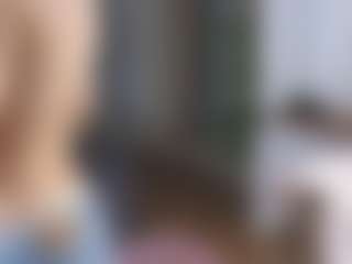 DeloiseHelfert's Live Sex Cam Show