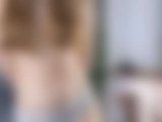 DeloiseHelfert's Live Sex Cam Show
