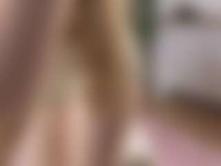 DeloiseHelfert's Live Sex Cam Show