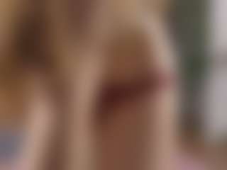 DeloiseHelfert's Live Sex Cam Show