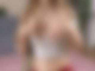 DeloiseHelfert's Live Sex Cam Show