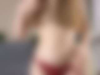 DeloiseHelfert's Live Sex Cam Show