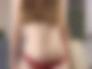 DeloiseHelfert's Live Sex Cam Show
