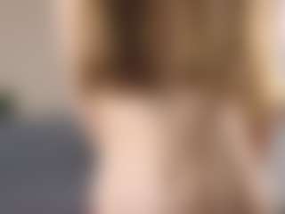 DeloiseHelfert's Live Sex Cam Show