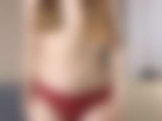 DeloiseHelfert's Live Sex Cam Show