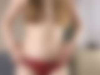 DeloiseHelfert's Live Sex Cam Show