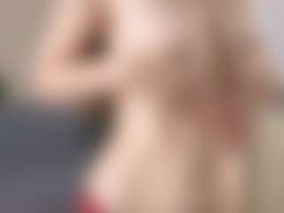 DeloiseHelfert's Live Sex Cam Show