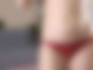 DeloiseHelfert's Live Sex Cam Show