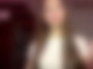 DelsieRuffo's Live Sex Cam Show