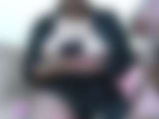 Ebano22's Live Sex Cam Show